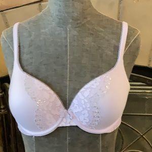Victoria Secret bra 34 c